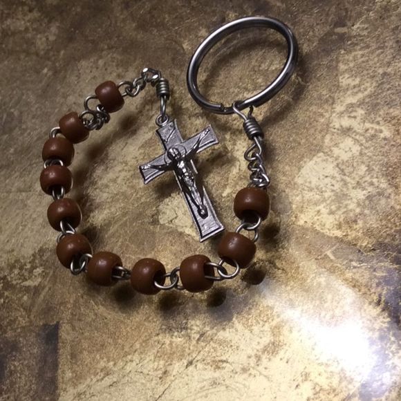 💞Very nice key chain 💞cross pendant - Picture 1 of 8
